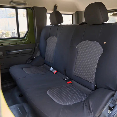 سفارشی سازی جاده ای BJ2036 مدل 4x4 IVECO دیزل 136hp SUV 4WD 5 صندلی فرماندهی