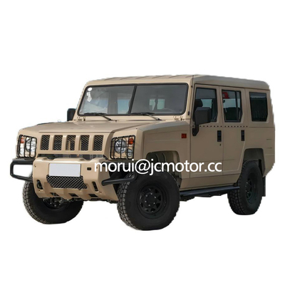 سفارشی سازی جاده ای BJ2036 مدل 4x4 IVECO دیزل 136hp SUV 4WD 5 صندلی فرماندهی