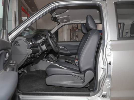 موتور دیزلی وانت 2WD DONGFENG درایو عقب موتور YUCHAI 2.4L