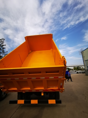 کامیون کمپرسی سنگین دانگ فنگ 4x2 کامیون کمپرسی کوچک GVW 17.5 تن 136 اسب بخار
