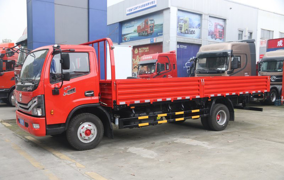 کامیون باری سبک صفحه ستونی GVW 18T چینی YUCHAI موتور 140 کیلووات قدرت موتور