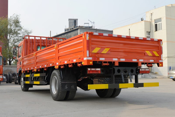 Euro 2 Dongfeng Cargo Medium Duty Truck 12T Cummins Engine 8MT گیربکس