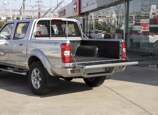 پیکاپ کامیون با موتور دیزلی کوچک 165 اسب بخار 4x4 4WD برای حمل و نقل سریع
