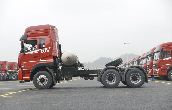 Traction Mass 40 تن کامیون های حمل و نقل LNG 6x4 تراکتور موتور جابجایی بالا