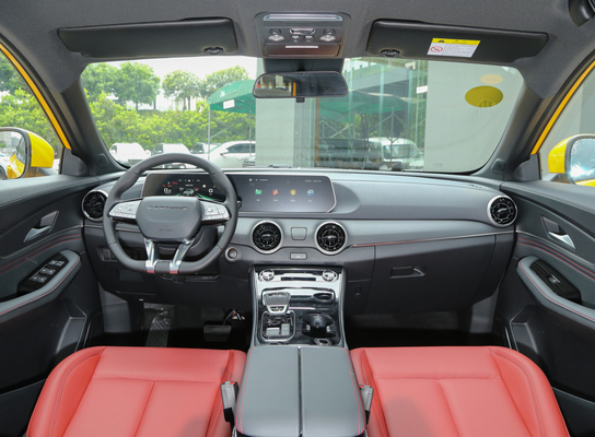 سیستم تعلیق مستقل خودرو DONGFENG بنزینی قدرت SUV 197 اسب بخار
